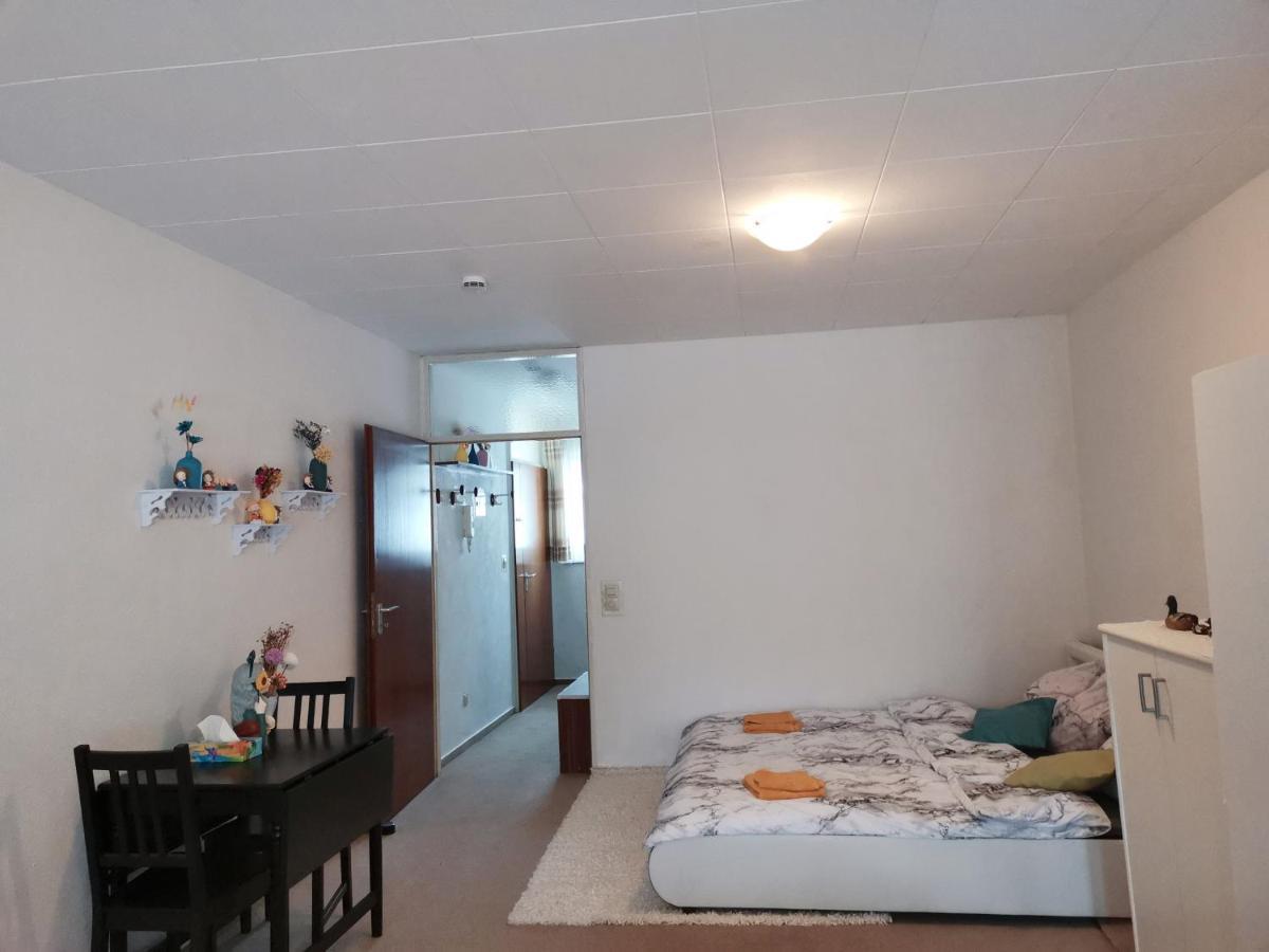 Apartment Schoene 2d-gebaeude Mit Mini-garten *